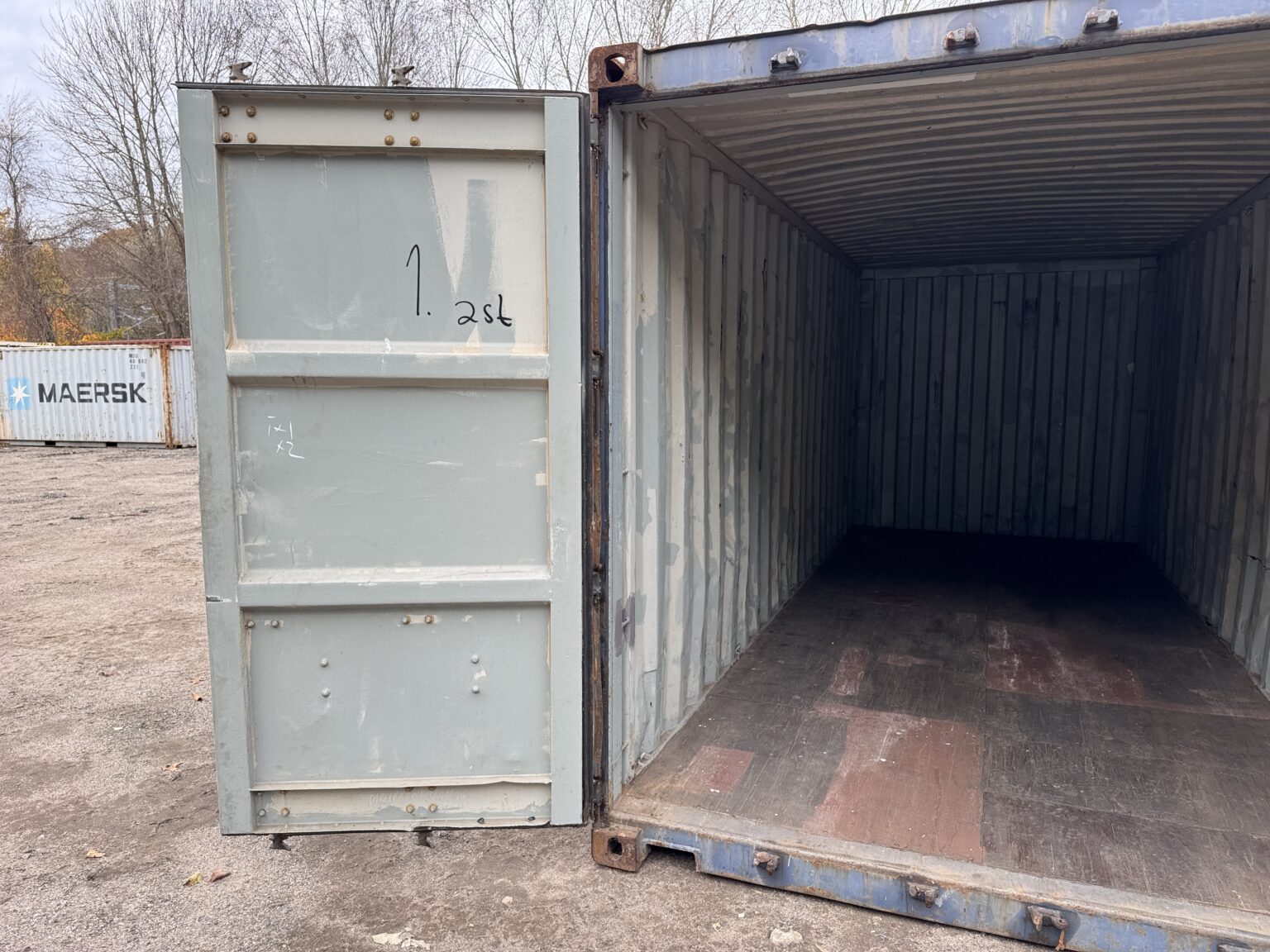 20′ x 8′ x 8.5′ Tall – Used Shipping / Storage Container – Wind & Watertight – BLUE - Image 12